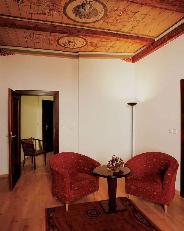 Cerna Liska Hotel Praga Exterior foto